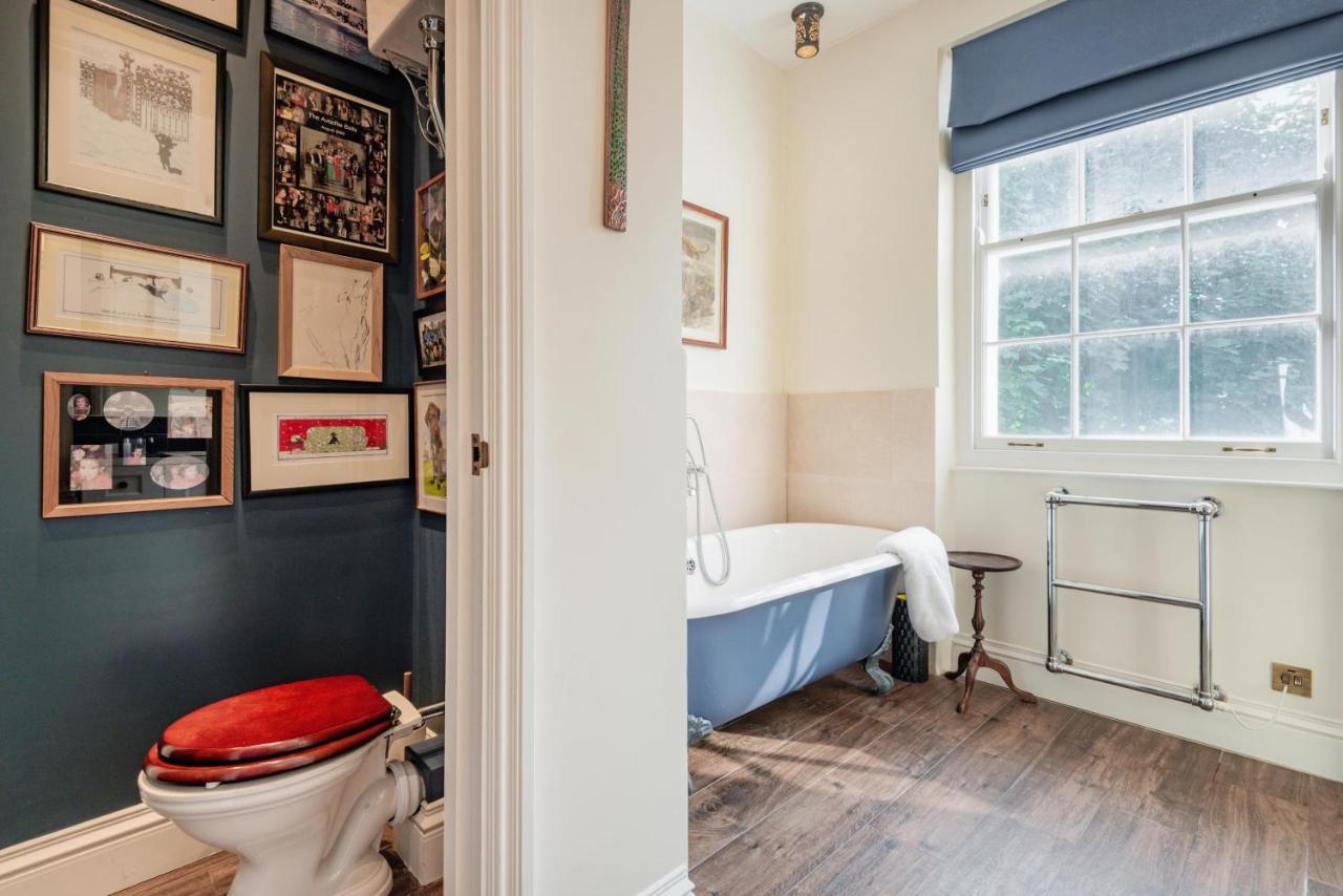 Charming Pimlico Home Close To The River Thames By Underthedoormat Londra Esterno foto